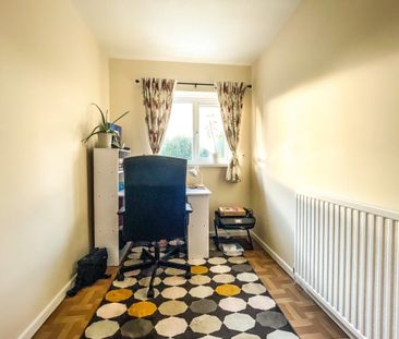 Spring Grove, Thornhill, Cardiff - Photo 1