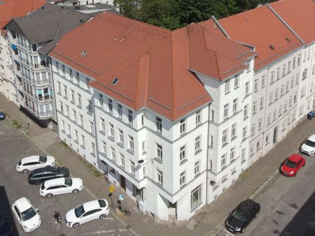 teilsanierte 2 Raumwohnung mit Balkon in Schönefeld! - Photo 3