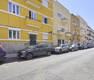 2-bedroom apartment for rent in Lisbon with all bills included - Photo 2