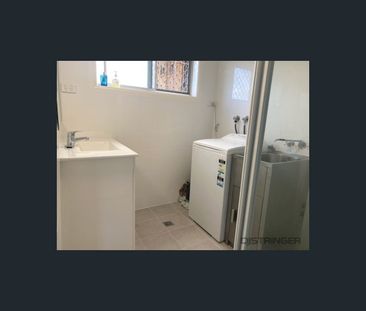 2/10 Rose Street, Tweed Heads West, NSW 2485 - Photo 4
