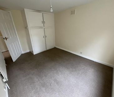 2 bedroom semi-detached house to rent - Photo 3