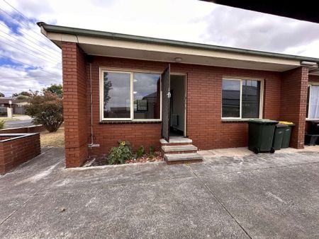1/52 Calder Street, Manifold Heights - Photo 4