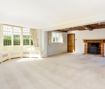 5 bedroom detached house to rent - Photo 4