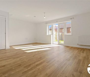 4 bedroom detached house to rent - Photo 4