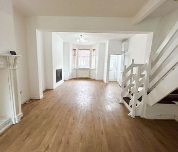 3 bedroom terraced house to rent - Photo 2