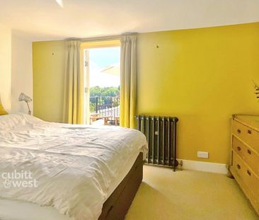 3 bedroom terraced house to rent - Photo 4