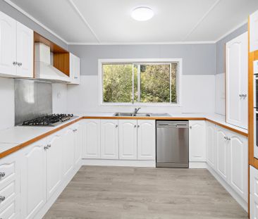 Charming Coastal Retreat in Kiama - Photo 2