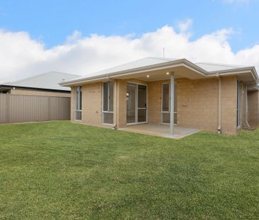 New Home in Peaceful Mandogalup - Photo 1