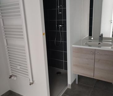 Location Appartement 2 pièces 48m² CUGNAUX 31270 - Photo 2