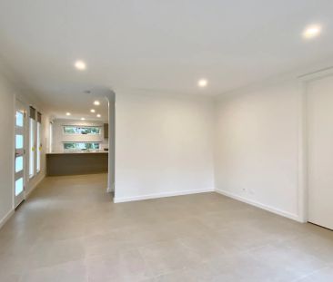 33 Dinsdale Road, Boronia. - Photo 1