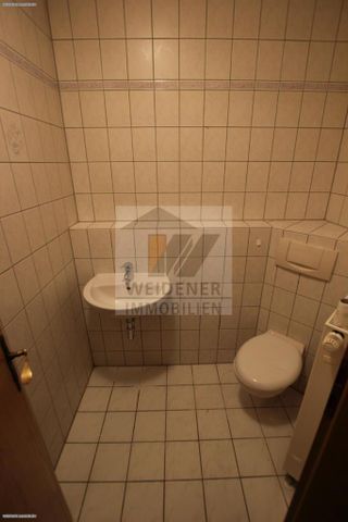 Wohnen in der Innenstadt! 3-Raum Wohnung im Dachgeschoss. - Photo 5