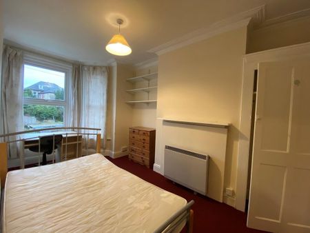 5 bedroom terraced house to rent - Photo 3