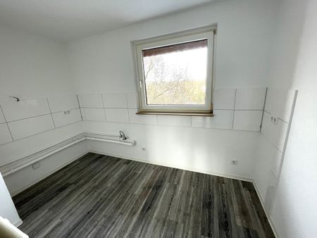 Gemütliche 3-Zimmer-Wohnung mit Laminatboden in Wolfsburg - Foto 3