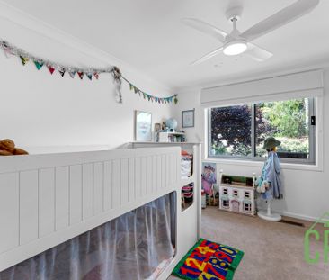 54 Tallara Parkway, Narrabundah ACT 2604 - House For Rent | Domain - Photo 5