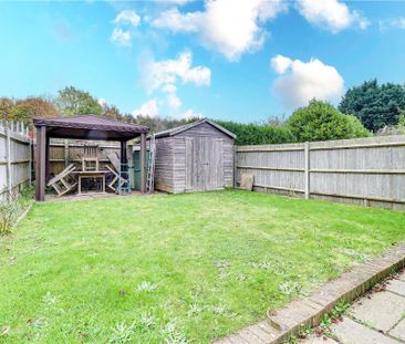 3 bedroom semi-detached house to rent - Photo 5