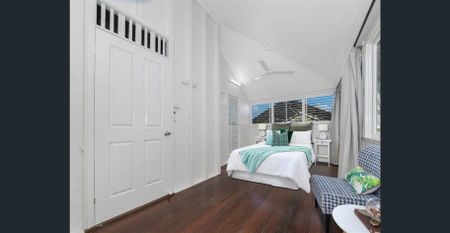 Comfortable Living in a Convenient Location + Study! - Photo 5