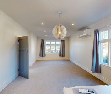 Takaro - 3 Bedrooms - Photo 3