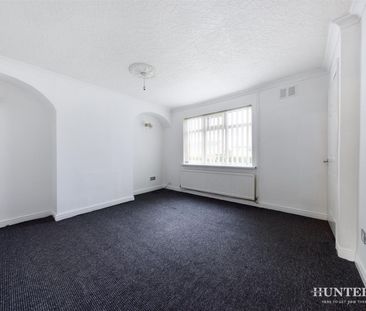 Surrey Crescent, Consett - Photo 4