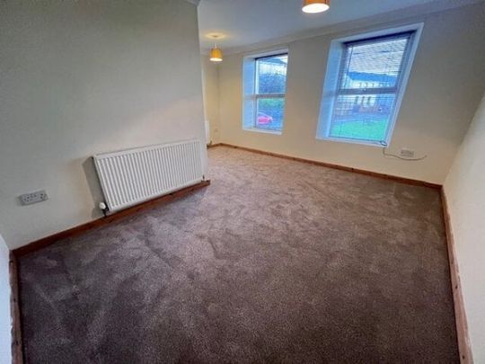 Heol Waunyclun, Kidwelly, SA17 - Photo 1