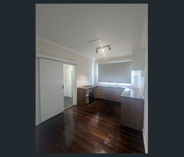 92 Calista Avenue, Calista, WA 6167 - Photo 4