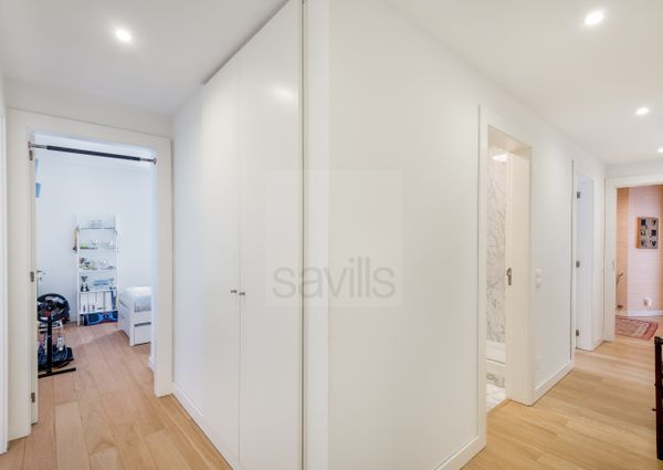 Apartamento T3 na Foz com varanda