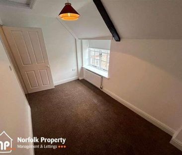 Heggatt, NR12 - Photo 6