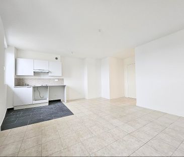 Location Appartement 2 pièces 37m² - Photo 2