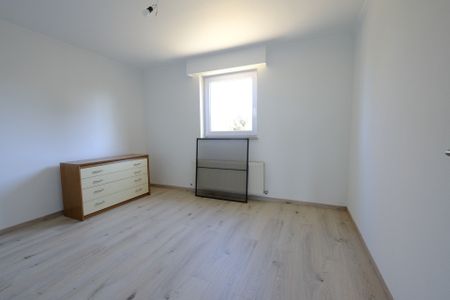 LICHTRIJK EN STIJLVOL 2 SLAAPKAMER APPARTEMENT IN BILZEN! - Foto 4