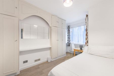 3 bedroom end of terrace house to rent - Photo 2