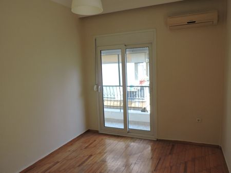 Studio/Γκαρσονιέρα για ενοικίαση Κέντρο (Χαριλάου) - Photo 3