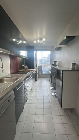 Magnifique appartement de 91m² meublé avec une vue dégagée - Photo 4