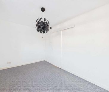 Molyneux Drive, Wallasey, CH45 - Photo 3