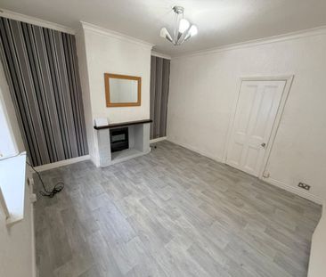 2 bed Terraced - To Let - Photo 2
