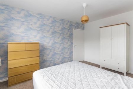 58 North Sperrin, Belfast, BT5 7HU - Photo 4