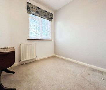 Syon Lane, Isleworth, TW7 5BT - Photo 5