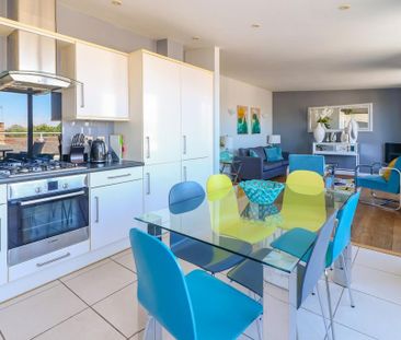 2 bedroom penthouse to rent - Photo 6