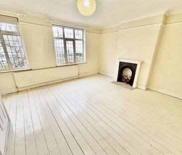 4 bedroom terraced house to rent - Photo 1