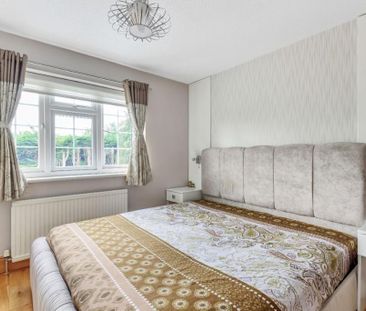 5 bedroom detached house to rent - Photo 5