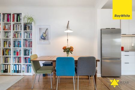 Versatile Living in the Heart of Onehunga - Photo 3