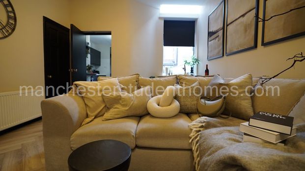 Moseley Road, Manchester, M14 6PA - Photo 1