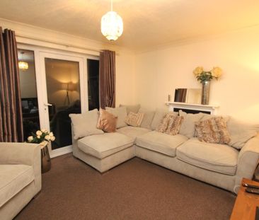 2 Bedroom Mid Terraced House, Chester - Photo 1