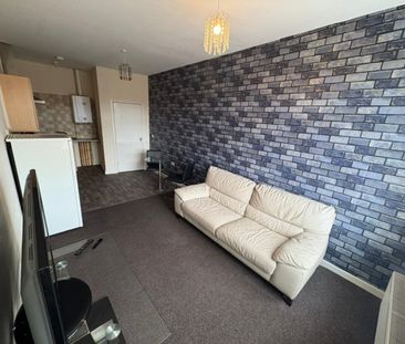 2 bed Apartment - To Let - Photo 1