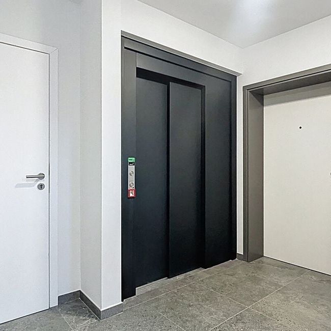Appartement te huur in Liège voor € 930 met 2 slaapkamers - Foto 1