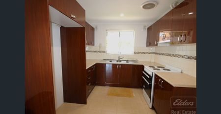 Well presented 2 bedroom unit for lease! - Photo 5