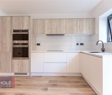 4 bedroom terraced house to rent - Photo 2