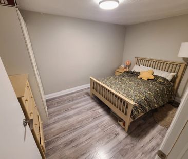 For Lease - 1176 Alexandra Avenue Unit# Basement, Mississauga, Ontario - Photo 2