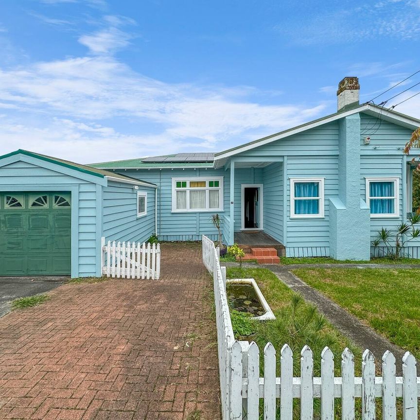 15 Green Street, papakura - Photo 1