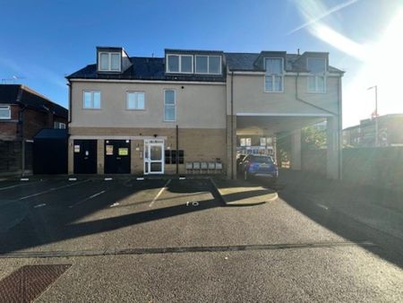 1 bedroom flat to rent - Photo 5