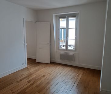 Appartement Paris 2 pièce(s) 31.97 m2 - Photo 3