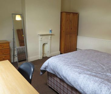 Large and bright spacious house share Room 2 - Photo 4